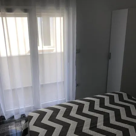 Apartment Apartman Luce