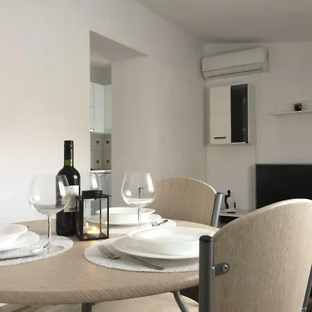 Apartman Luce Apartment *