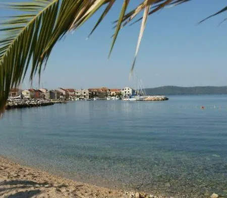 Apartment Apartman Luce
